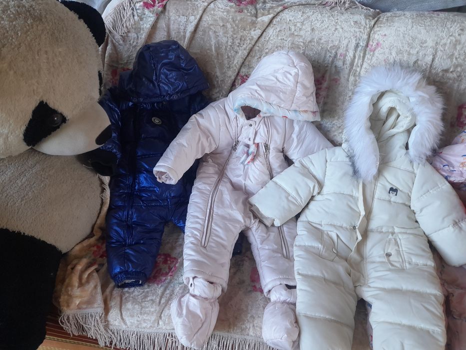 Синий красный комбинезон