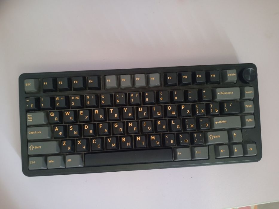 Продам механическую клавиатуру cyberlynx rx75 pro