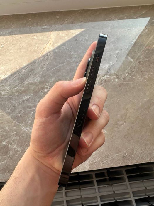 IPHONE 14 PRO • без минусов