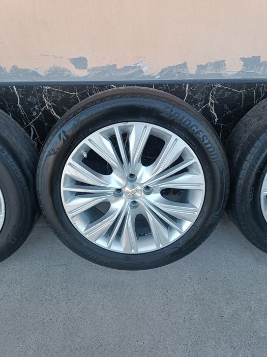 Kobalt Diska Balon 215 55 R17 Holati Yaxshi