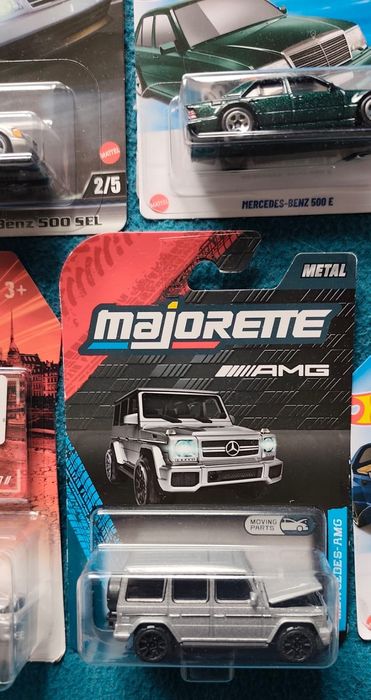 Set Mercedes Benz Hot Wheels și Majorette 1:64