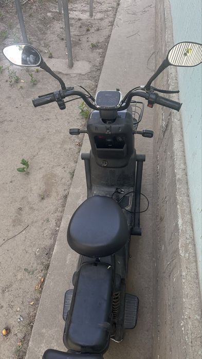 Электроскутер sk8, состояние 9/10