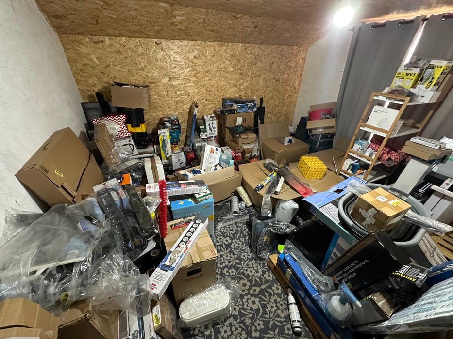 Vand lot Amazon aproximativ 1000 buc