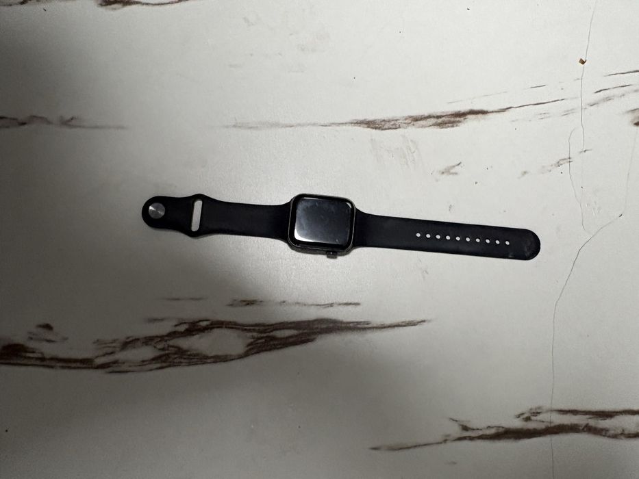 Apple Series SE 44 мм