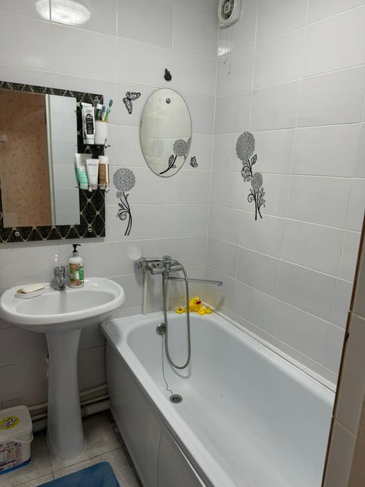 Продаётся 2 ком квартира