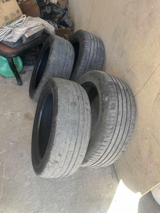 Срочно продам Балон 215 55 R17