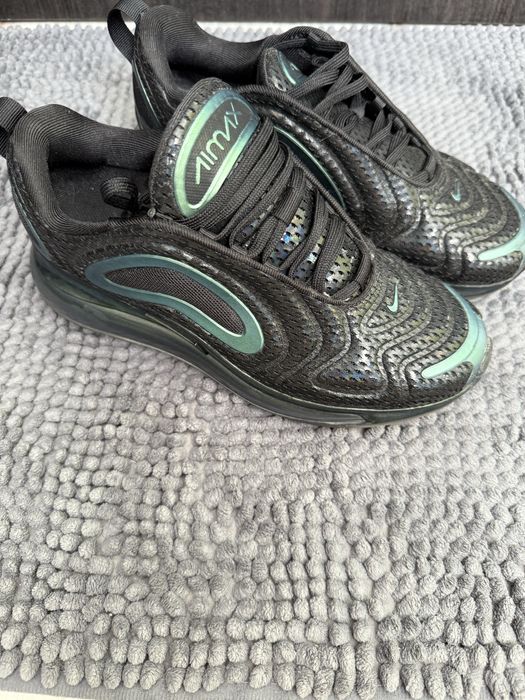 Дамски маратонки Nike