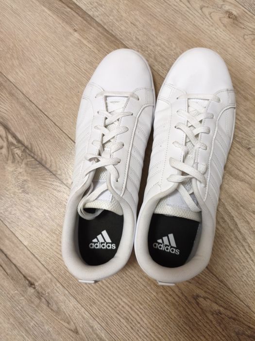 Adidași Adidas VS Pace 2.0 – Complet Albi – Mărimea 46