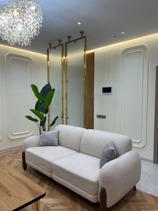 Alfraganus dom sotiladi