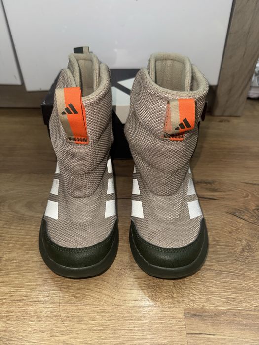Adidas детски ботушки водоустойчиви 29 ном