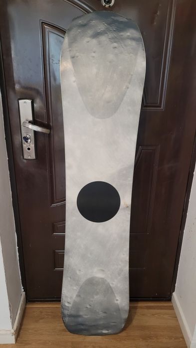 Placa snowboard YES 150