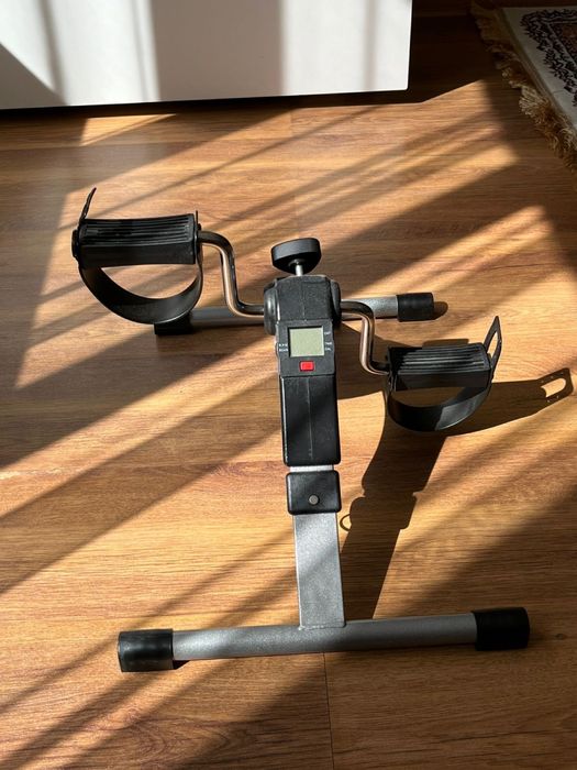 Велотренажер.