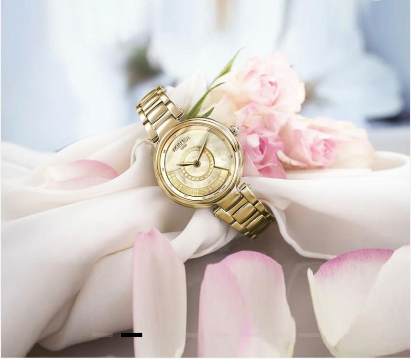 Ceas ROAMER cu pietre Swarovski