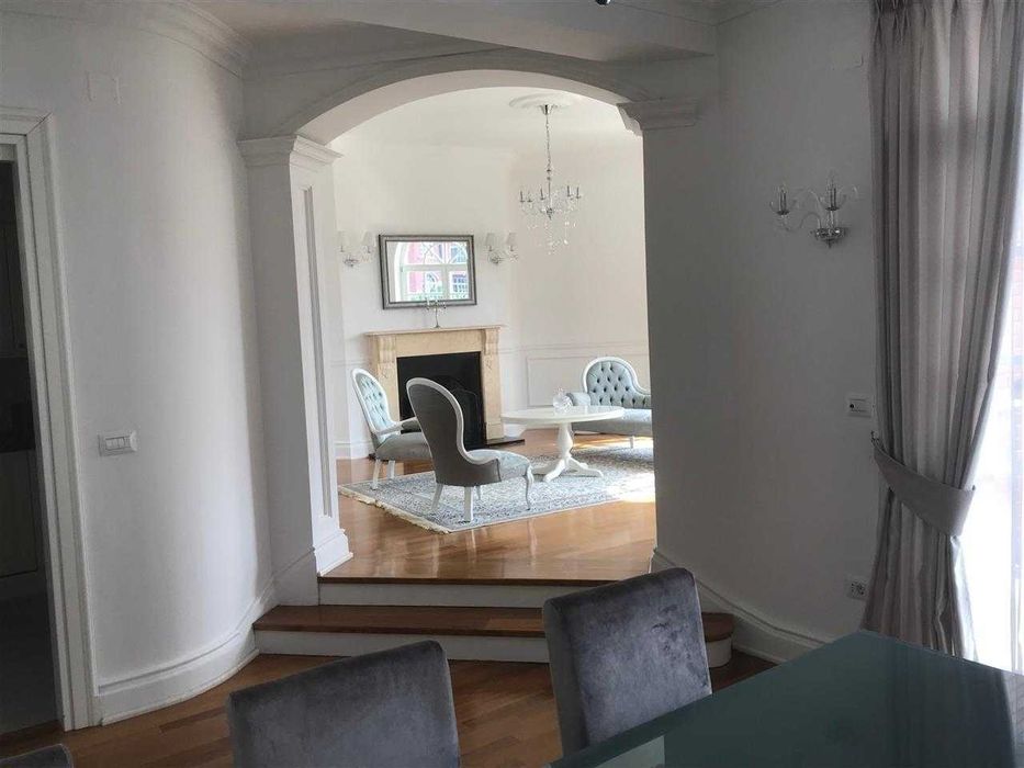 Дава се под наем Тристаен апартамент в Бургас, Славейков - 86 кв.м за 280.5 € - Снимка #2