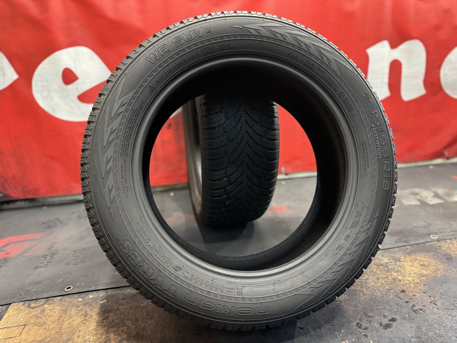 235 55 18, Зимни гуми, Nokian WRSUV4, 2 броя