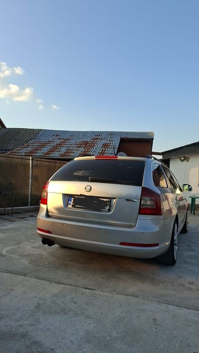 Vând Skoda octavia 2