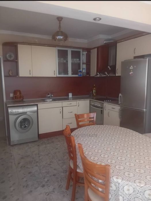 Двустаен панелен апартамент в гр. Бургас,  ж.к. Меден рудник