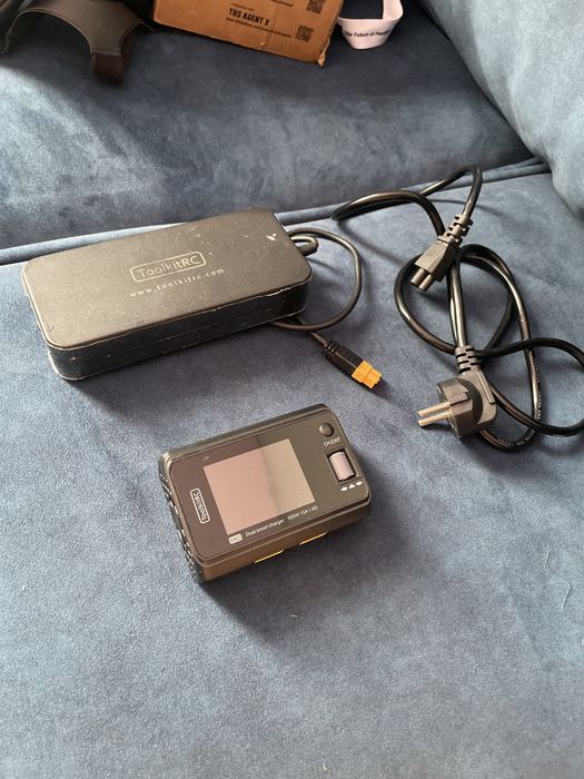 ToolKitRC M6D и Блок питания ToolKitRC