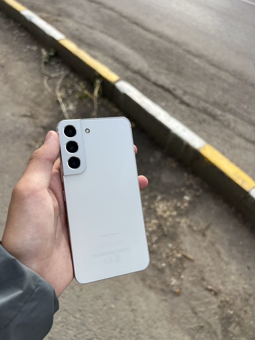 Продам обменяю samsung s22