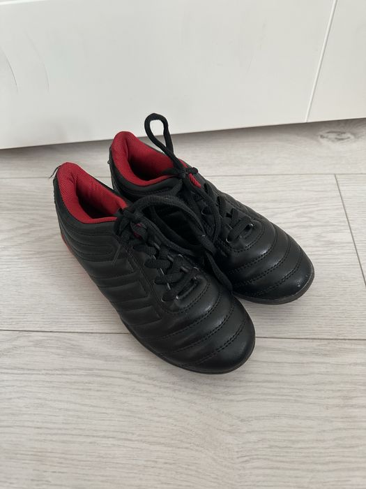 Продам обувь в хоршем состоняии