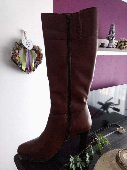 Cizme cu toc inalt marimea 39