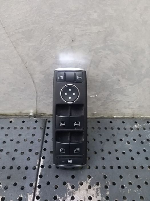 Bloc butoane geamuri oglinzi dreapta fata mercedes c class w204 a2049055302