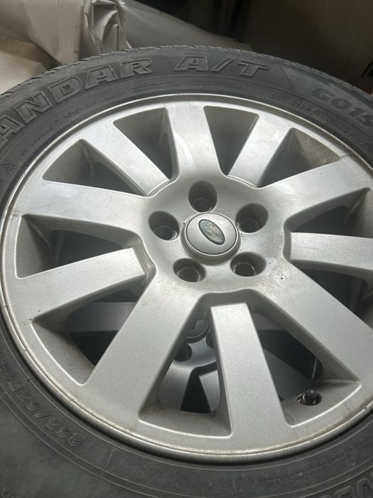 5 броя гуми с алуминиеви джанти Land Rover – Yokohama Geolandar A/T G015 – 265/65 R17