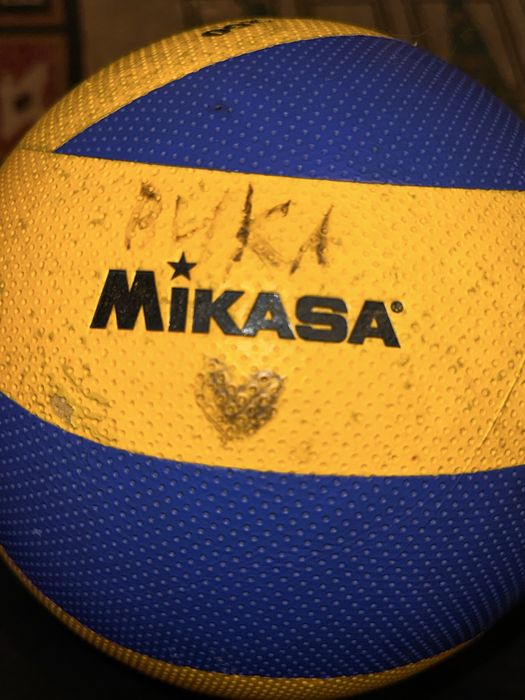 Мяч волейбольный mikasa mva200