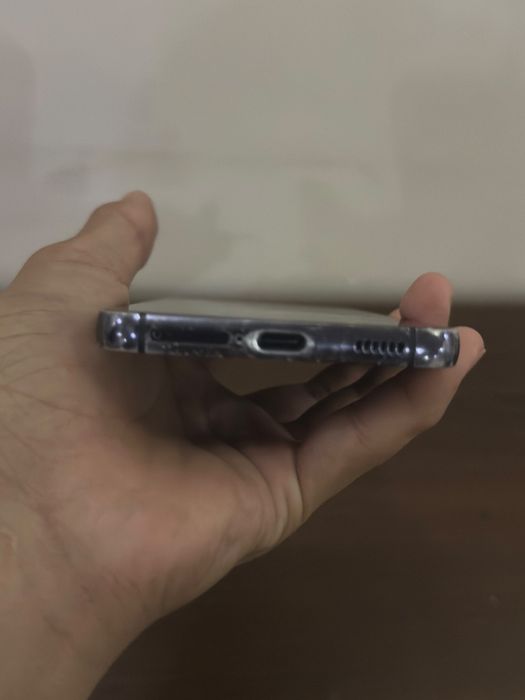 Samsung S22 256Гб