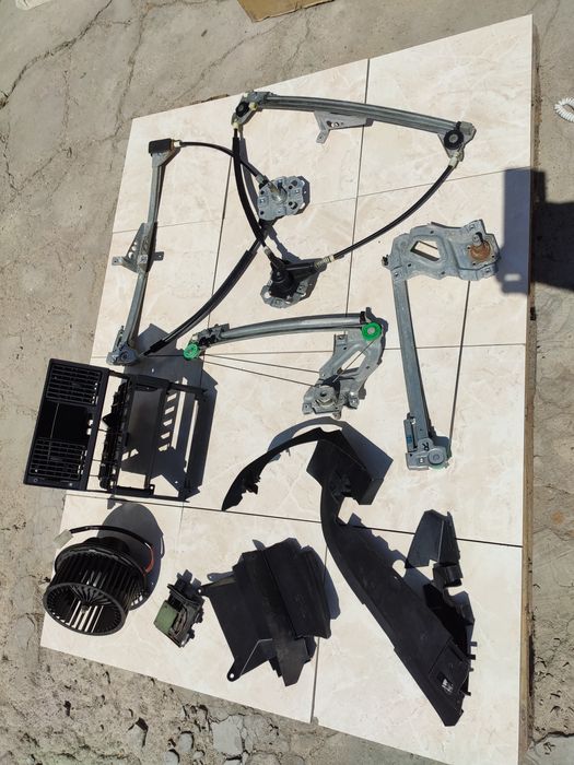 Зеркала Ауди 80 комплект 2шт