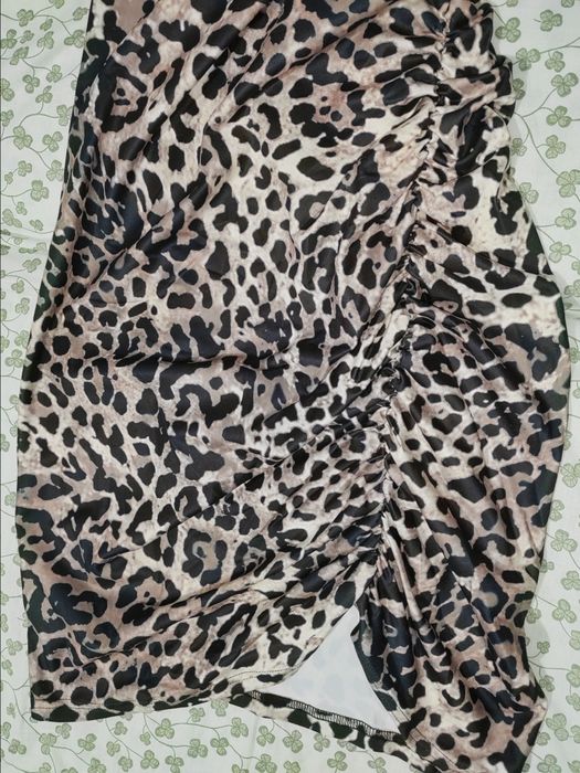 Rochie leopard XL noua disponibila