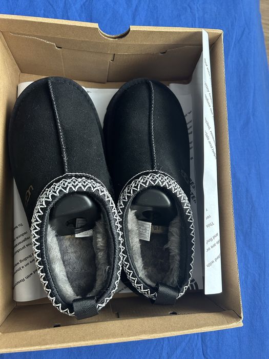 UGG Tazz masura 37 noi in cutie
