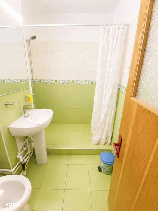 De inchiriat – Apartament 3 camere decomandat | Zona Supernova – B
