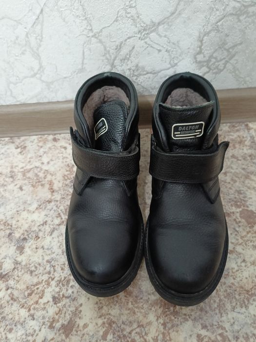 Продам сапоги зимние на мальчика