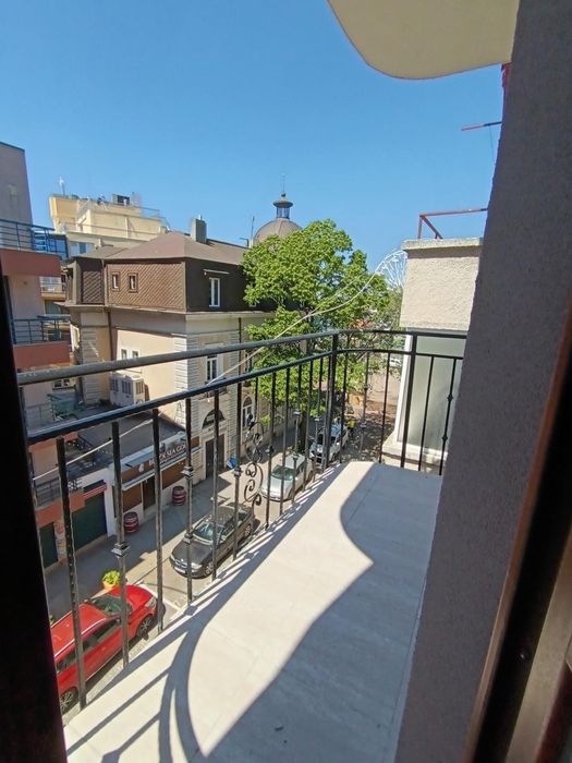 Продава се Четиристаен апартамент в Поморие - 118 кв.м за 731 €/кв.м - Снимка #11