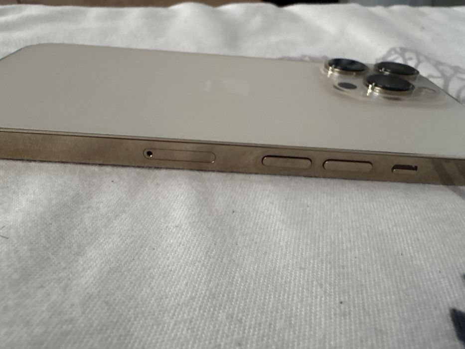 Iophone 13 pro pentru piese