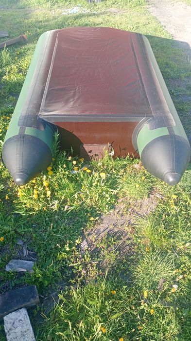 Продам лодку АКВА 2800