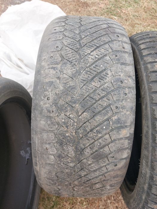 Резина продам зимняя