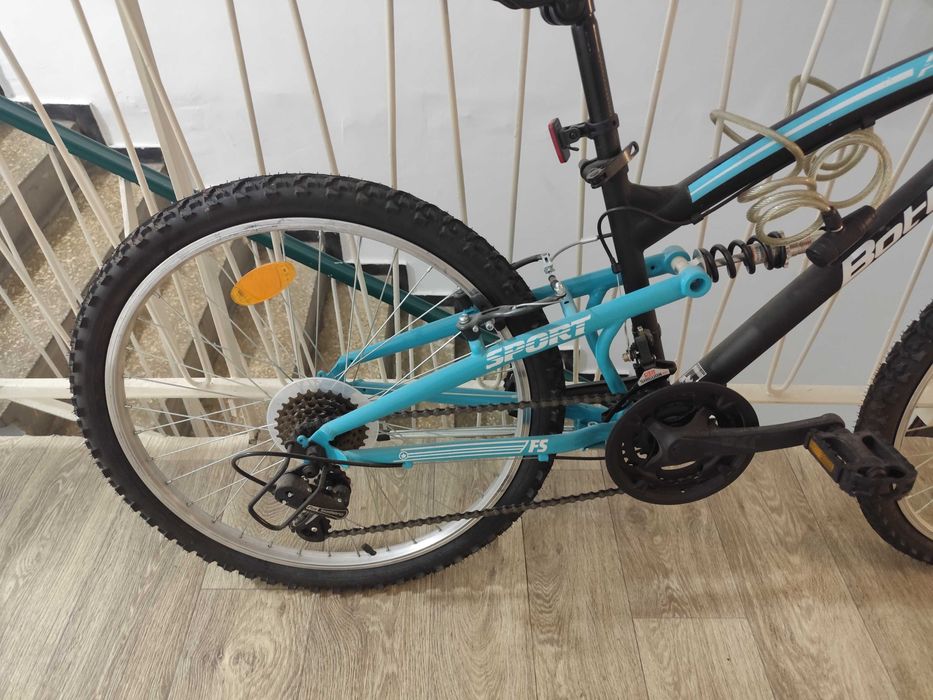 Vând bicicletă neutilizată