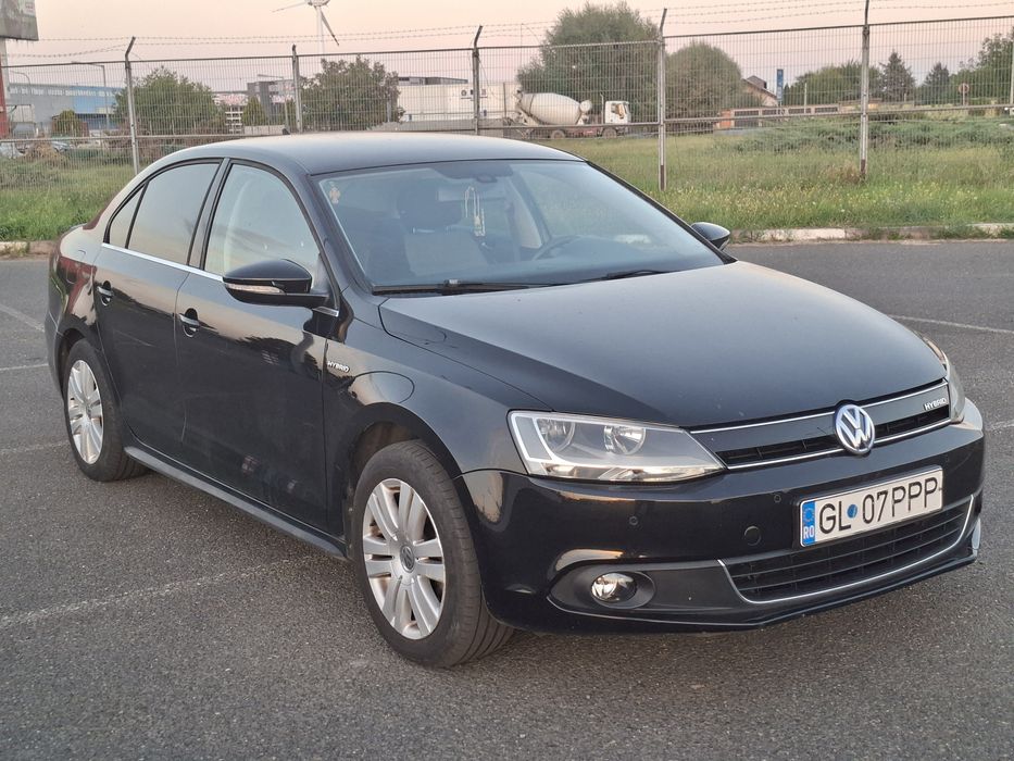 Vw Jetta. 2014 1.4 hibrid 177cp Automat ,6200euro