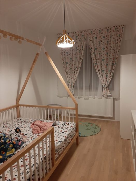 Vând pat montessori 140x200