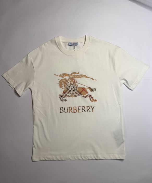 Тениски Louis Vuitton, Moncler, Dsquared, Burberry, Givenchy, Gucci, Hermes