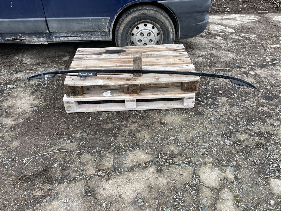 Ляв рейлинг греда щека за Mercedes EQB GLB