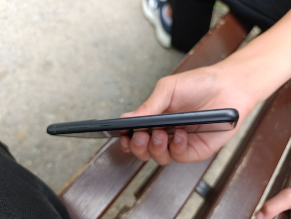 Самсунг S21FE 5G