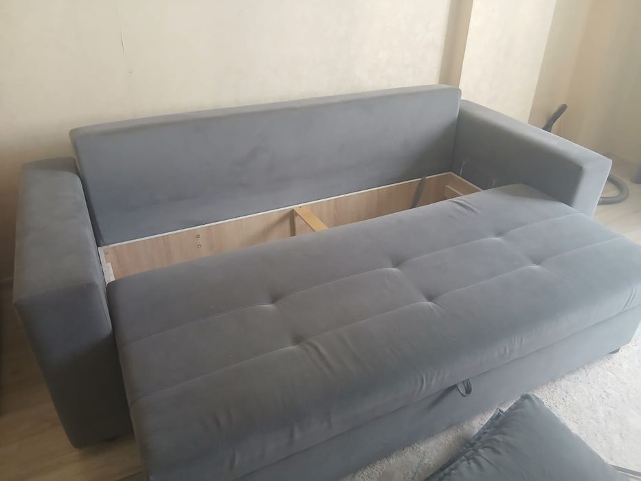 Продам раскладной диван есть доставка