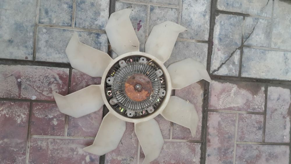 Муубиси монтерро спорт