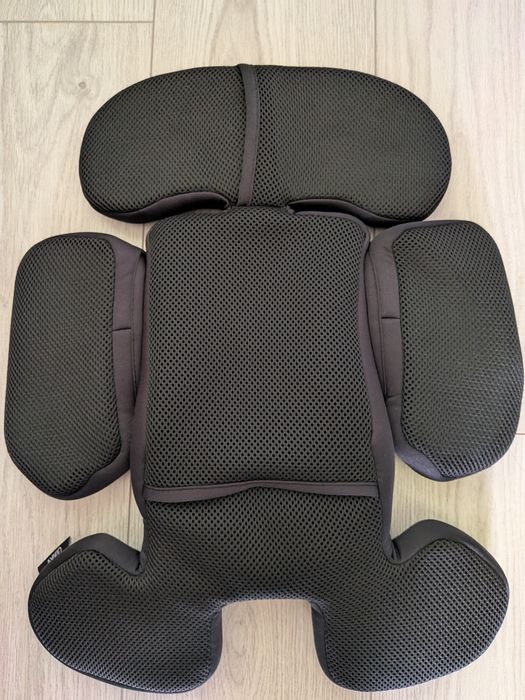 Подложка за новородено за стол за кола AxkidONE 3 0-60 СМ AXKID