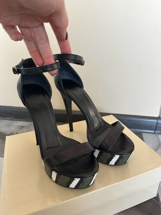 Сандали Carlo Fabiani