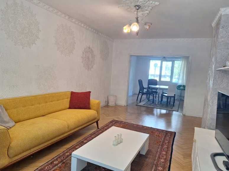 Дава се под наем Двустаен апартамент в Бургас, Славейков - 110 кв.м за 465 € - Снимка #4