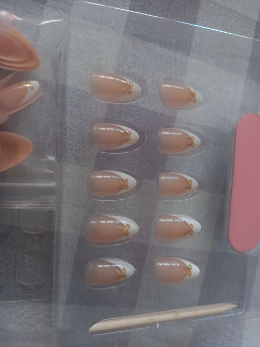 Нокти chixxie опаковка